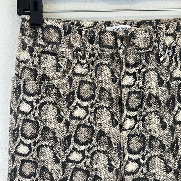 Good American Good Legs Snake Print Jeans - Picture 7 of 12